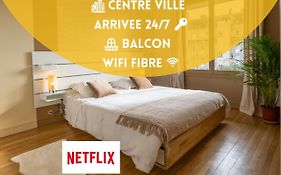 Tours Centre - Proche Gare - Parking Velo - Balcon - Arrivee Autonome